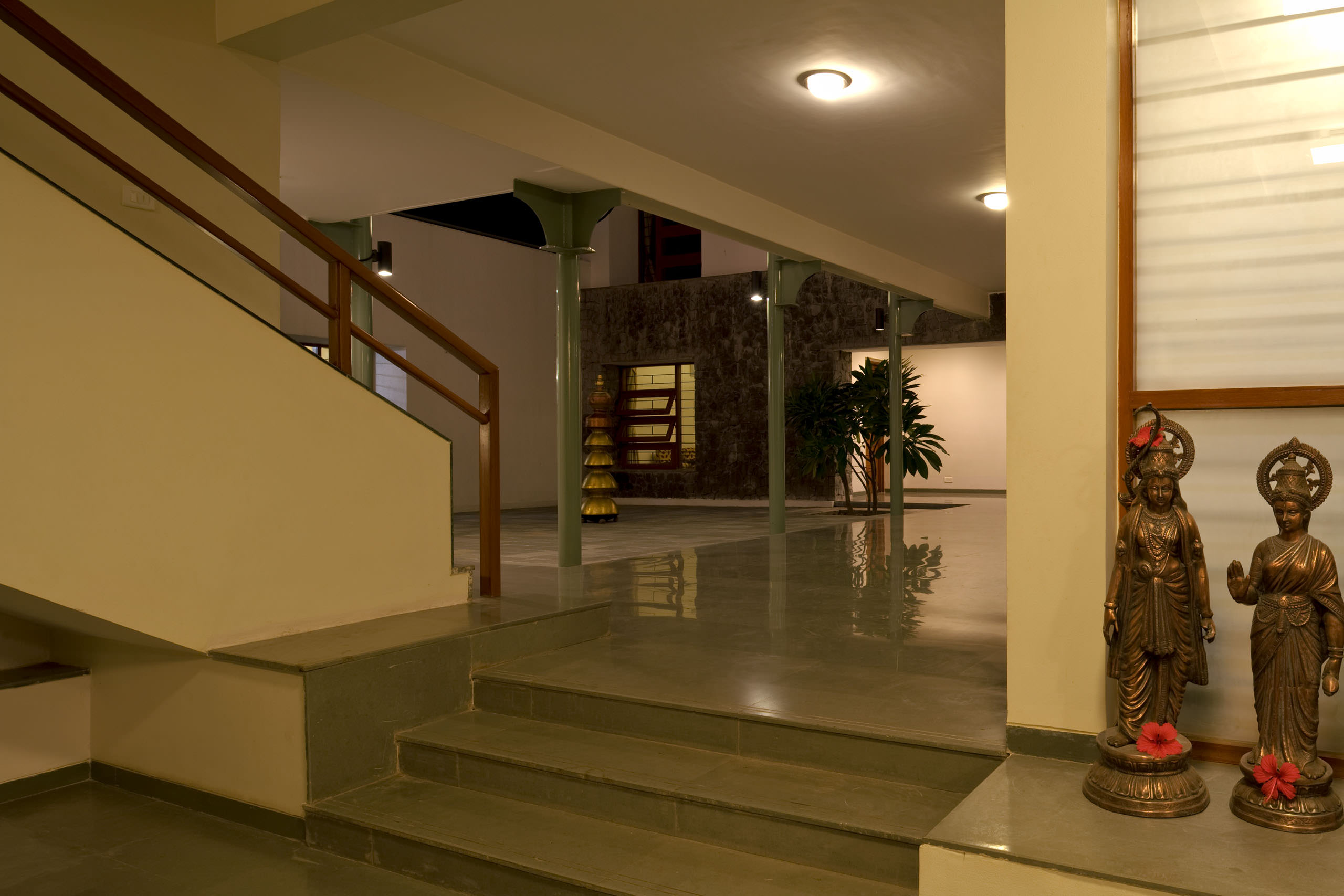 Opolis Architects, Bombay  |  Sarpanch House, Akluj